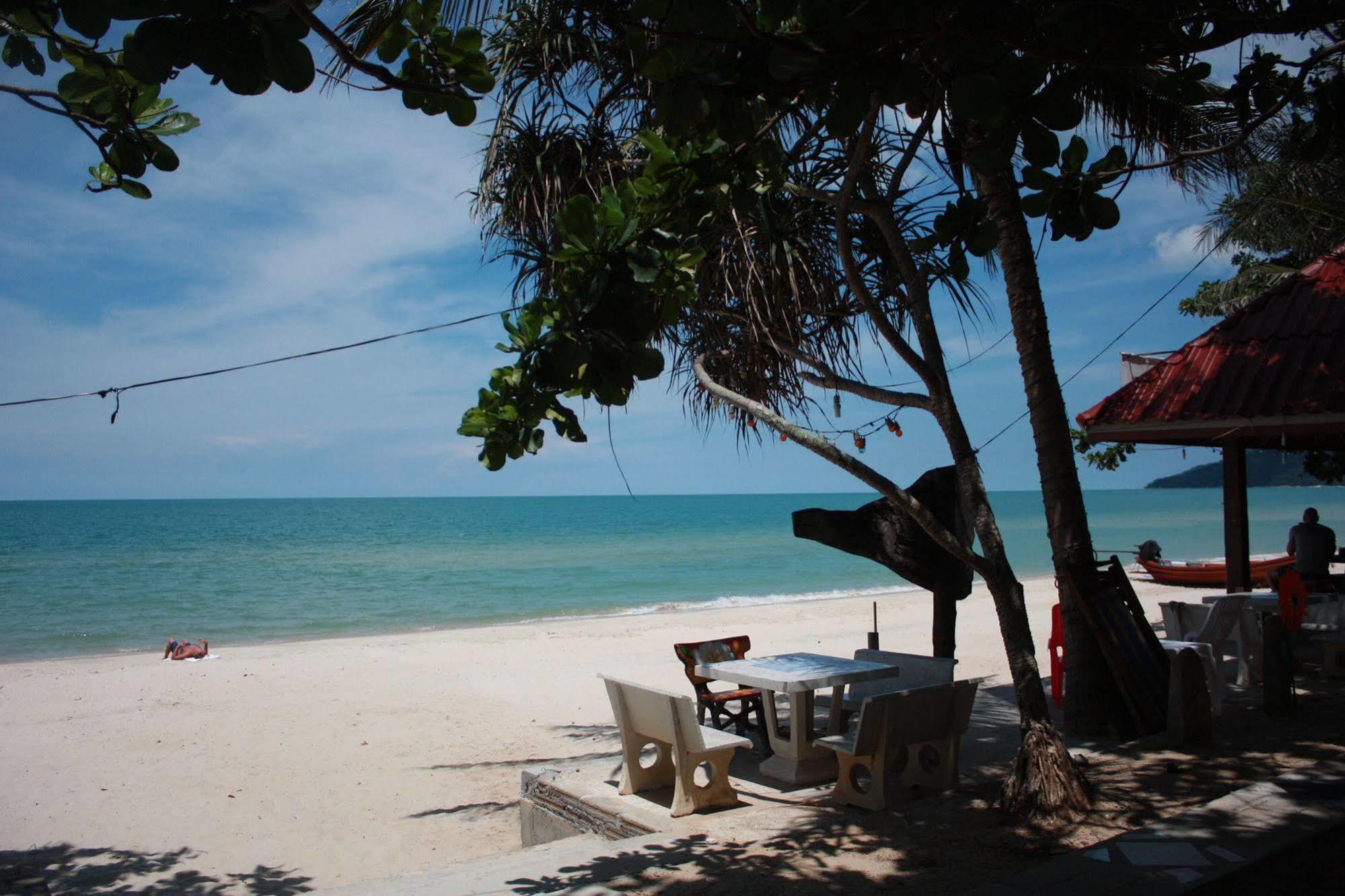 Phuphat Beach Resort Khanom Exterior foto